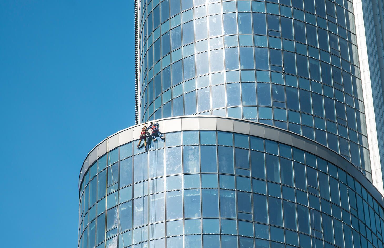 Nettoyage de facades d'immeubles